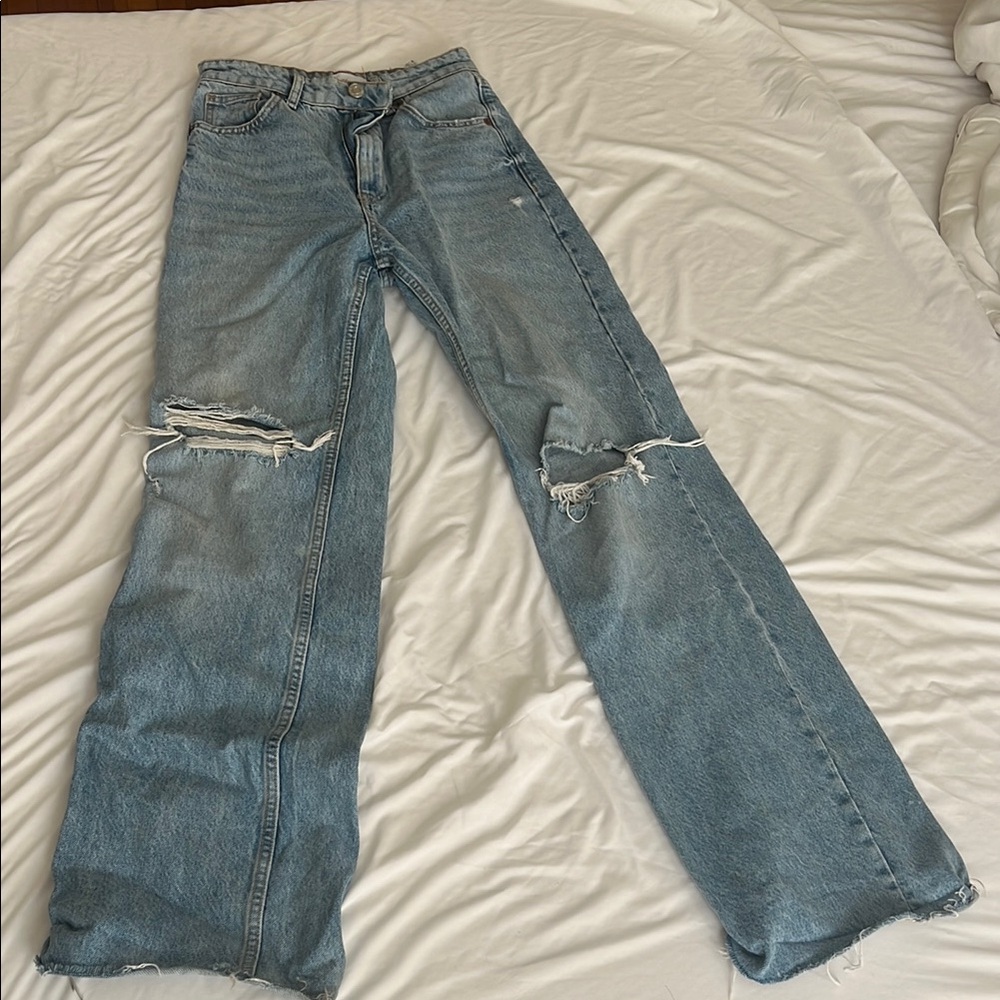 Zara high rise ripped jeans